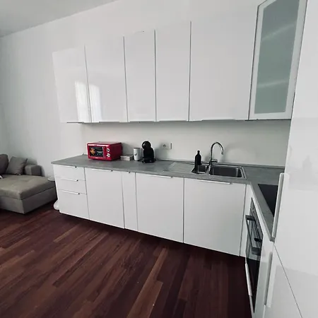 Apartmán Farini House *