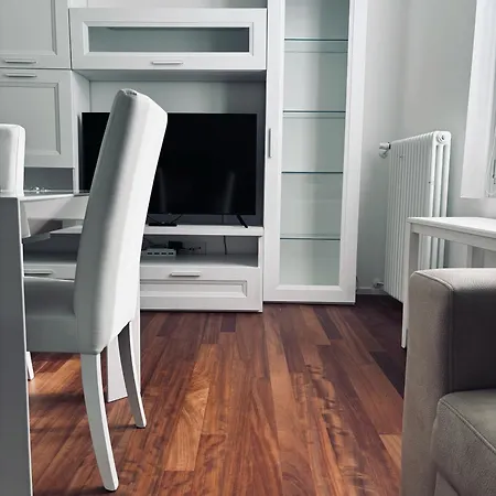 Apartmán Farini House *