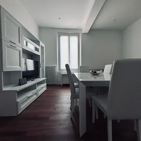 Apartmán Farini House *