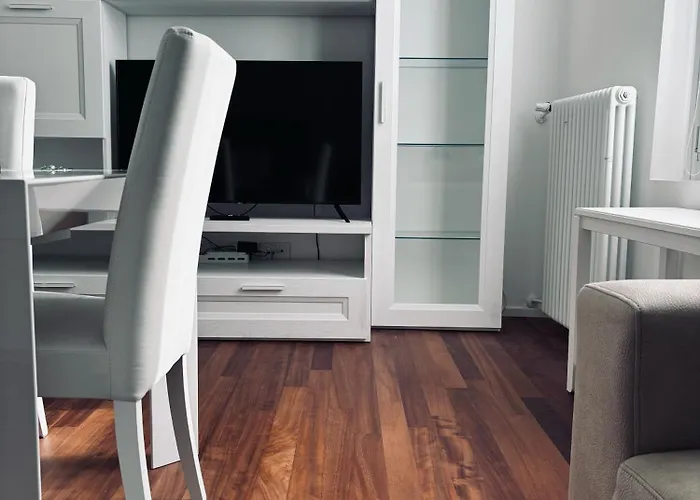 Апартаменты Farini House *