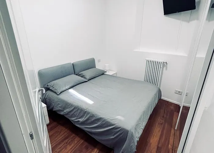 Апартаменты Farini House